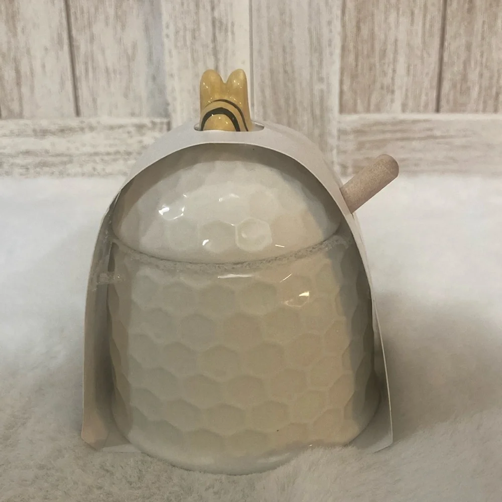 Target BP Ceramic Honey Pot with Dipper